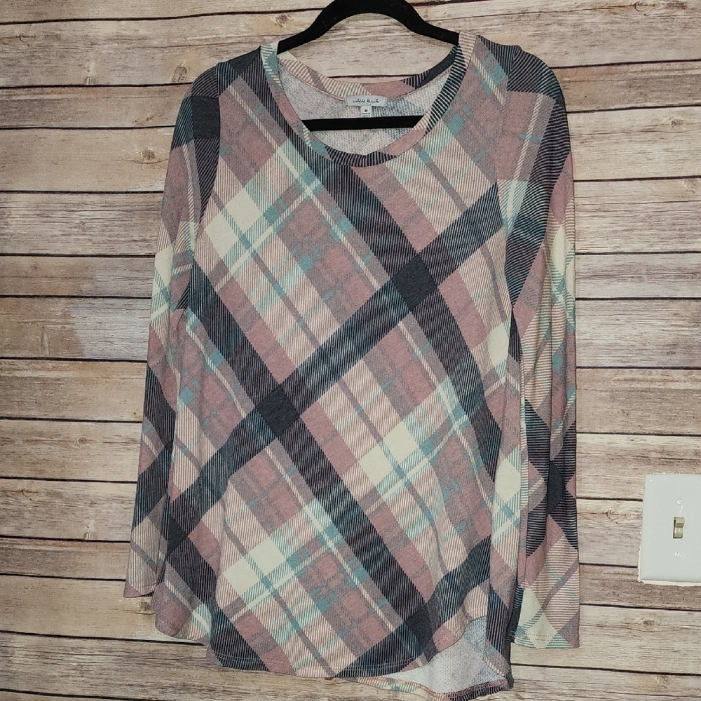 White Birch Plaid Long Sleeve Top